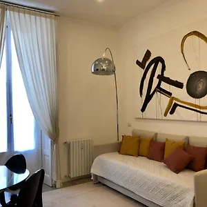  Appartamento Casa Alberto Da Giussano, Elegante Bilocale In Centro Con Balcone Sul Parco